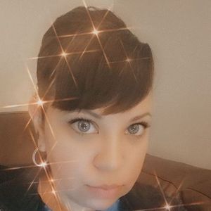 Meet your Posher, Nicolelpn